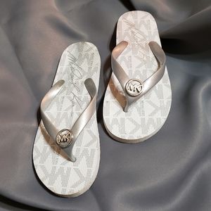 Womens Michael Kors White and Silver Flip-flops